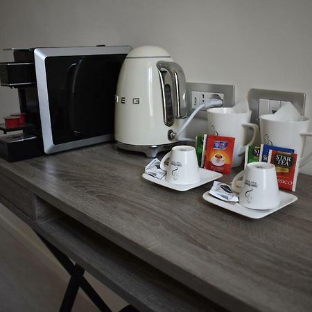 Gatto Bianco Duchessa Bed & Breakfast Bari Bagian luar foto