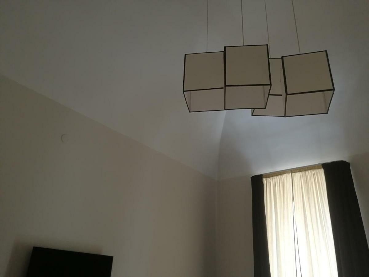 Gatto Bianco Duchessa Bed & Breakfast Bari Bagian luar foto
