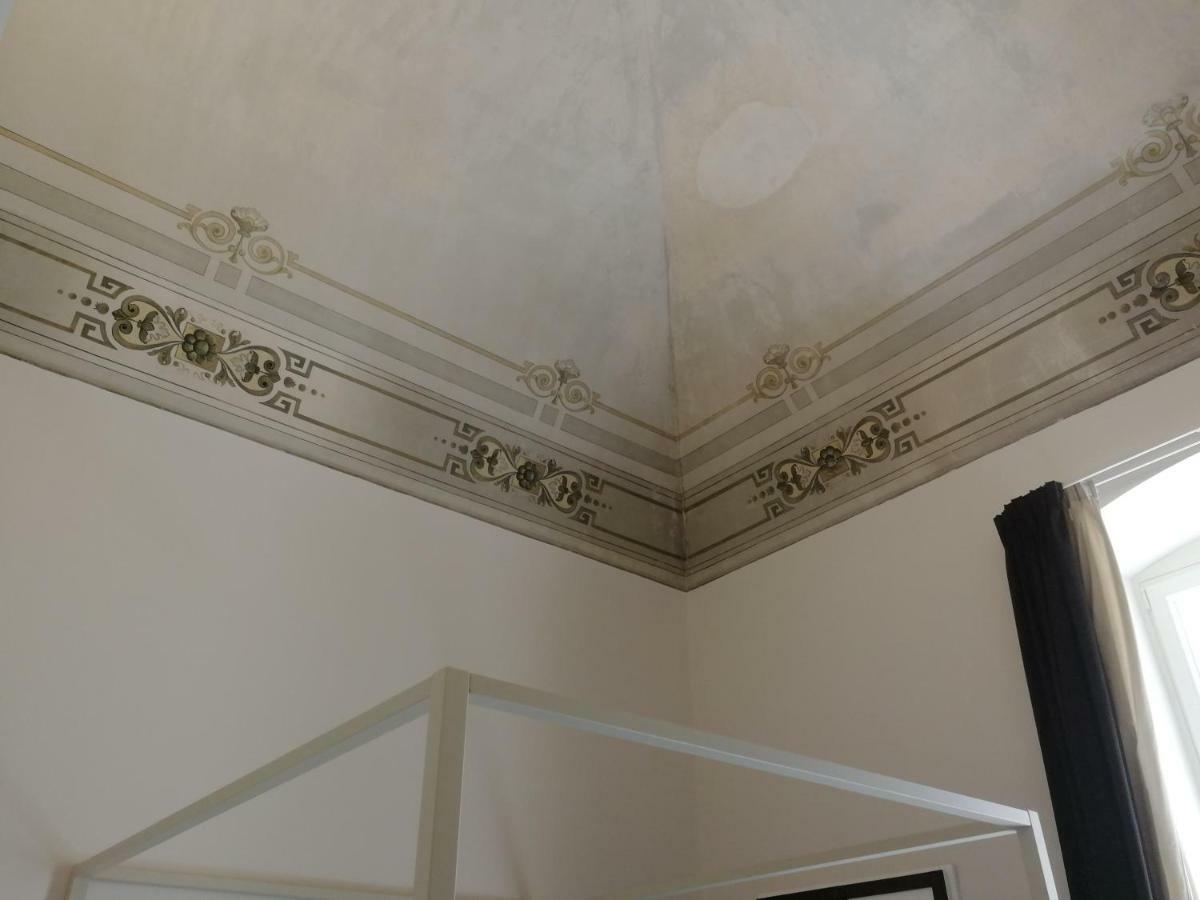 Gatto Bianco Duchessa Bed & Breakfast Bari Bagian luar foto