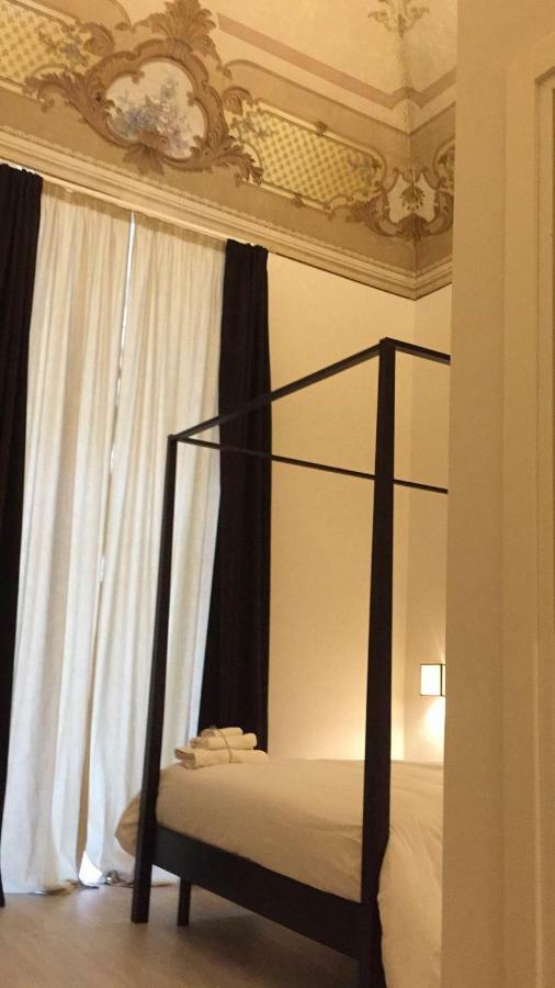 Gatto Bianco Duchessa Bed & Breakfast Bari Bagian luar foto