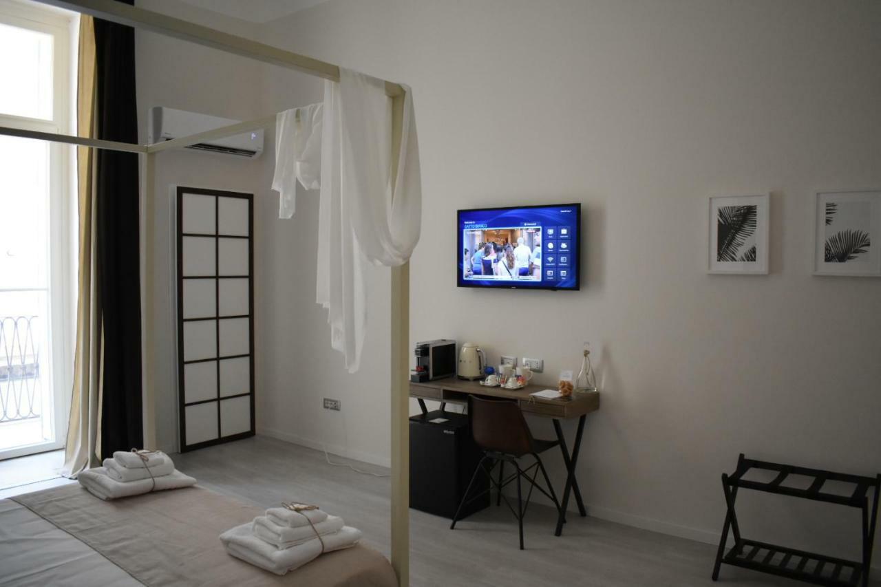 Gatto Bianco Duchessa Bed & Breakfast Bari Bagian luar foto