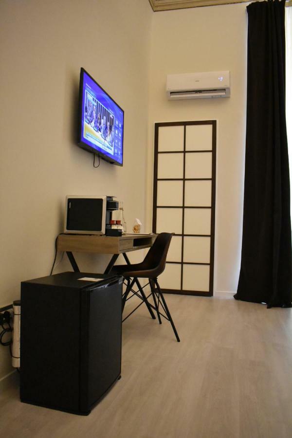 Gatto Bianco Duchessa Bed & Breakfast Bari Bagian luar foto