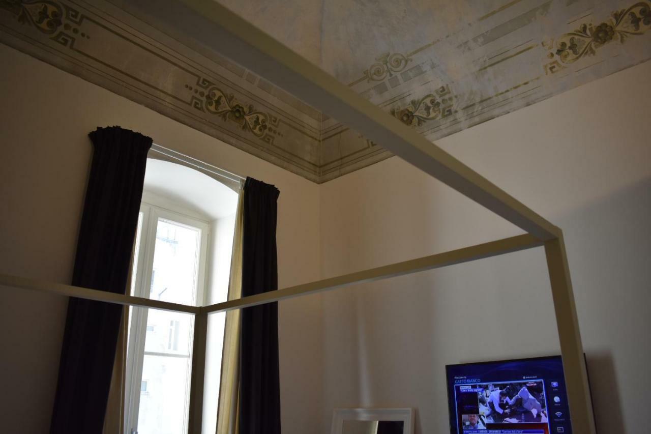 Gatto Bianco Duchessa Bed & Breakfast Bari Bagian luar foto