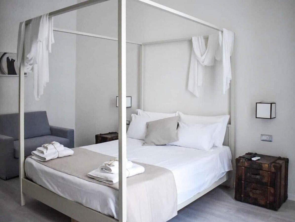 Gatto Bianco Duchessa Bed & Breakfast Bari Bagian luar foto