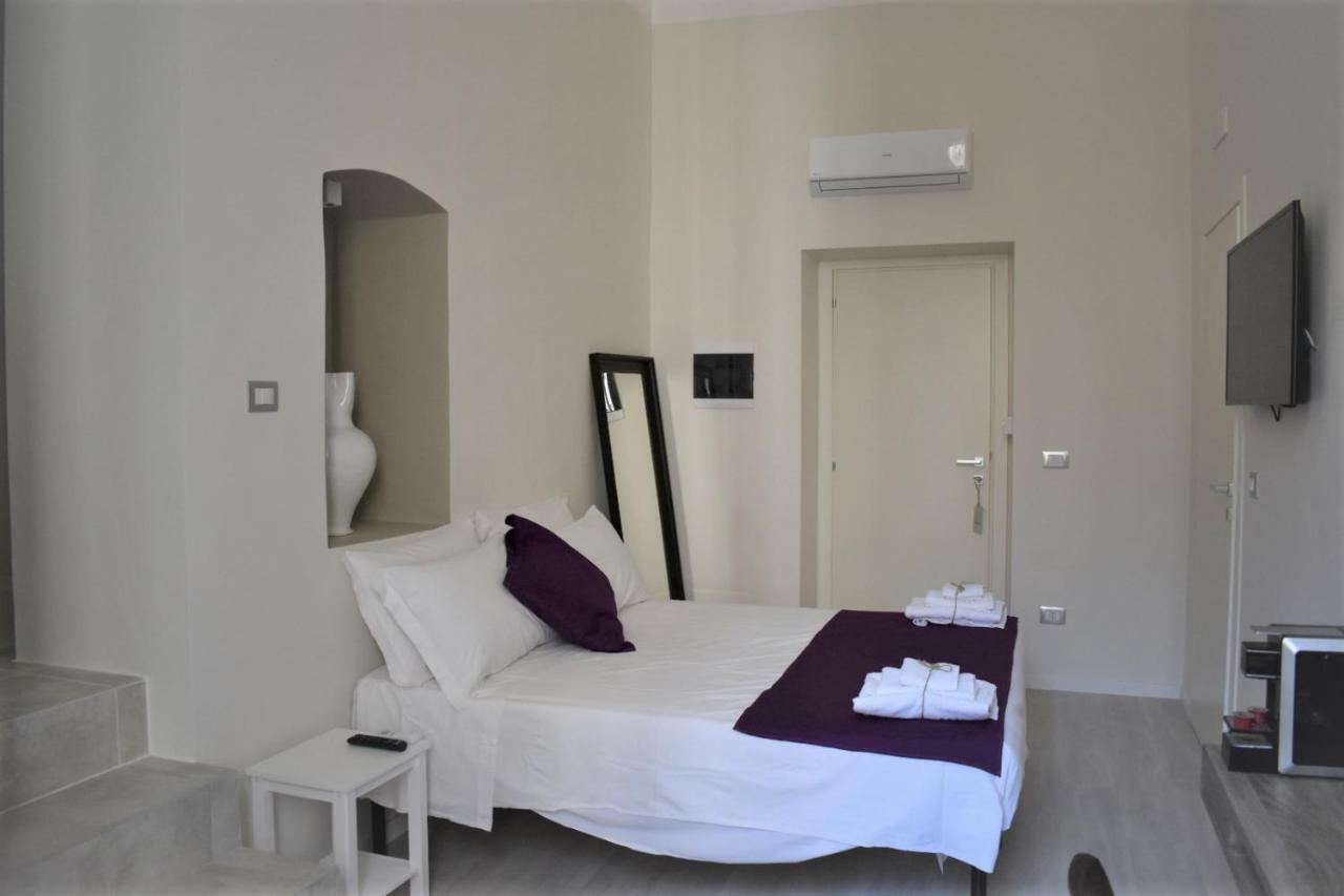Gatto Bianco Duchessa Bed & Breakfast Bari Bagian luar foto
